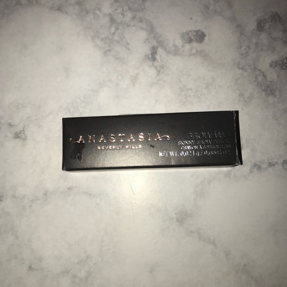 Name Brand Makeup Bundle ~ Sample & Full Size! - Picture 5 of 8